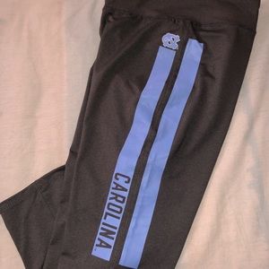 NC Chapel Hill workout leggings